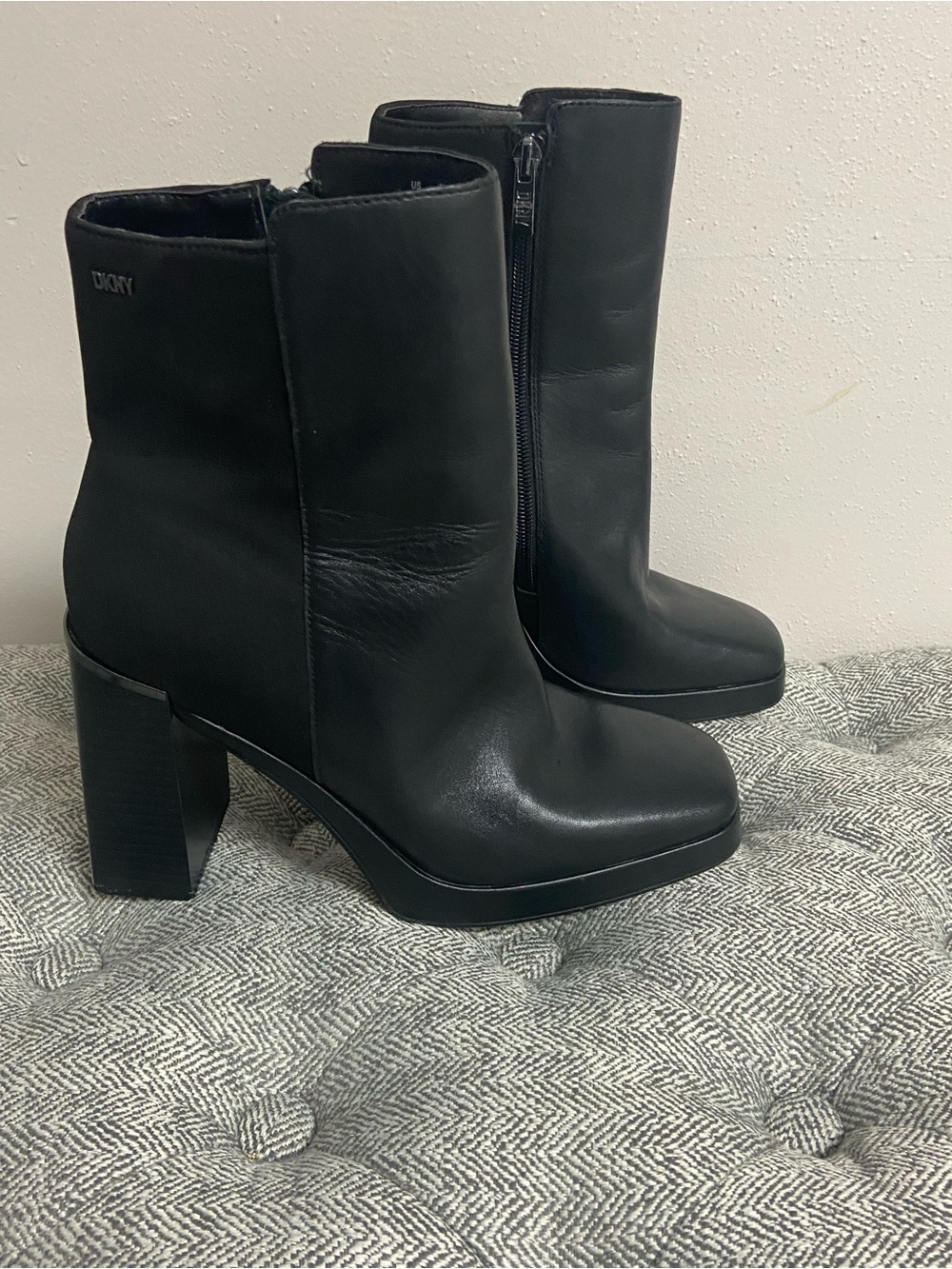 DKNY Black Leather Block Heel Ankle Boots